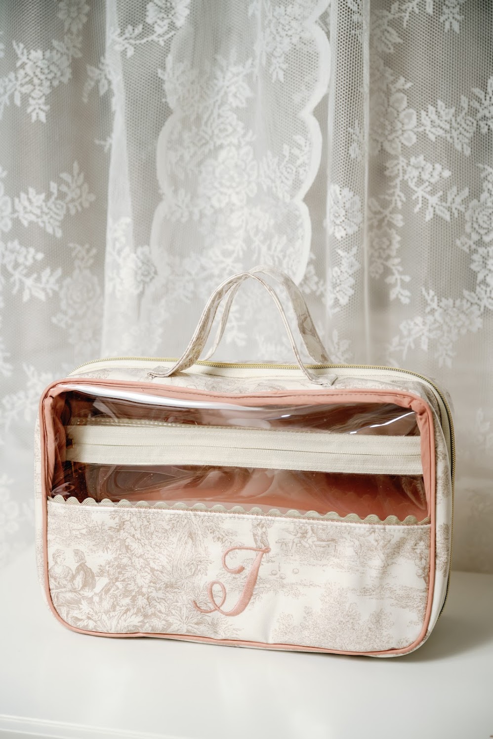 Vitta Small Beauty Case - Image 2